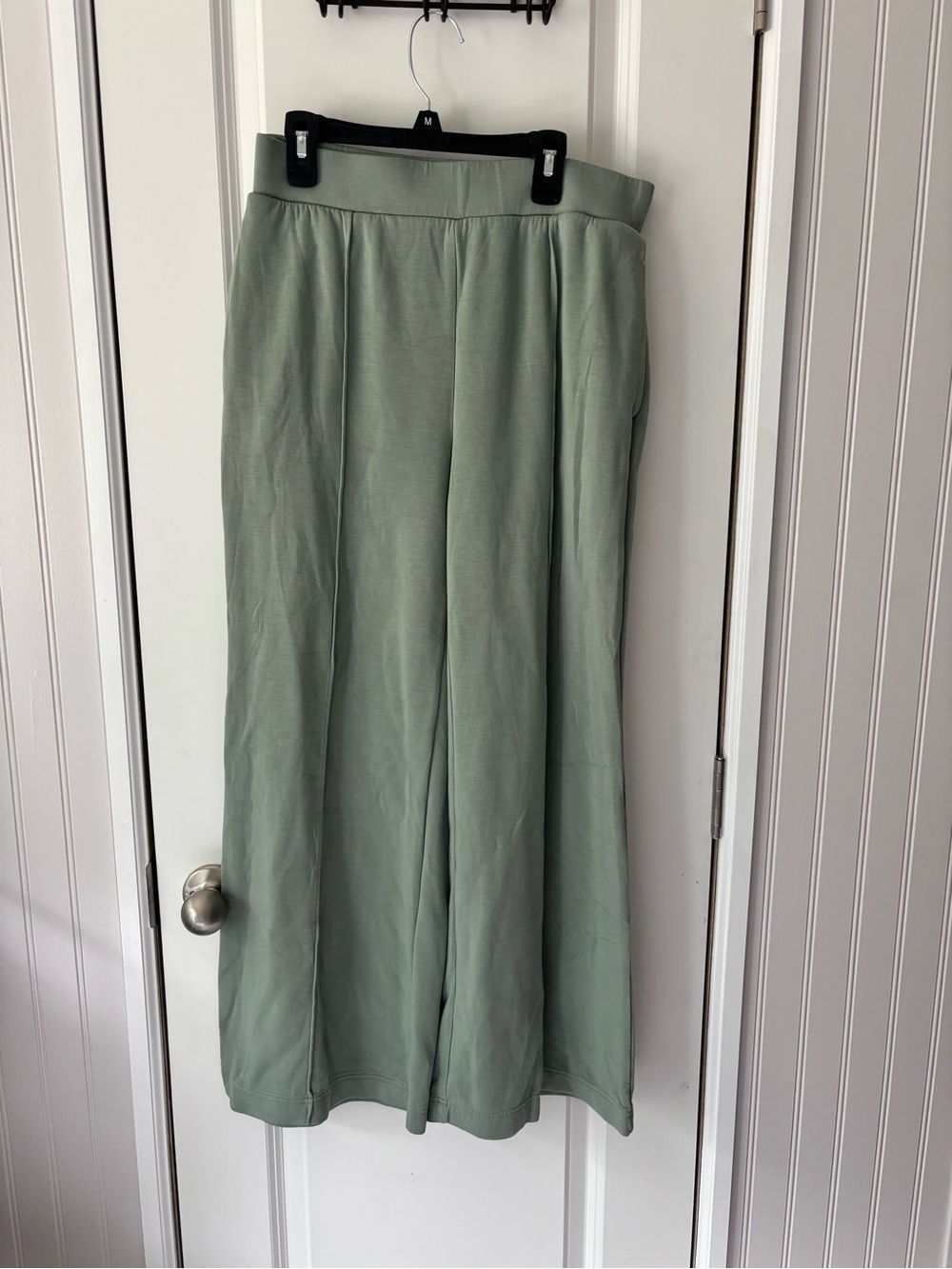 Lou & Grey Sage Green Pullover Top